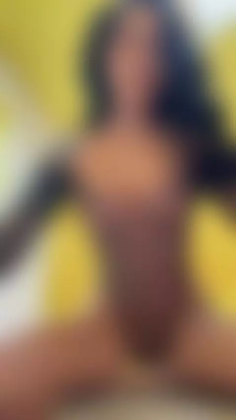 I’m begging for every inch, watch me take more by samyquin