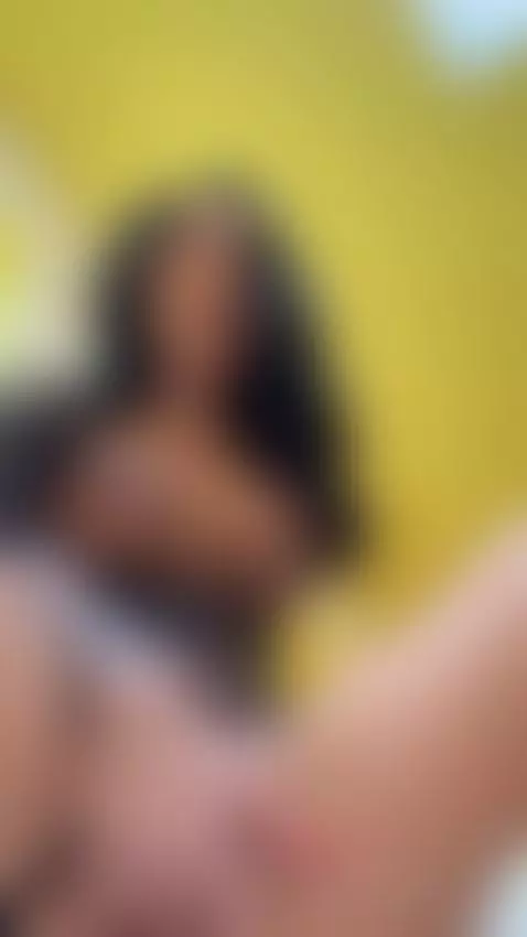 I'm completely filled, click to watch me squirm by samyquin