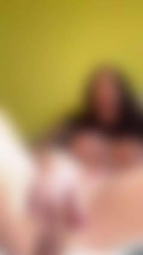 Let’s make this unforgettable… see me on my free OnlyFans! 🔥 by samyquin