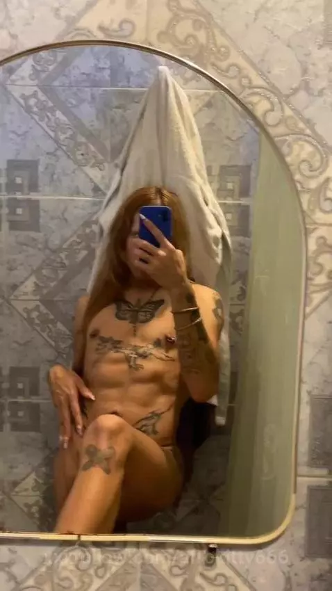 Hi guys 🫦 by afrokitty666