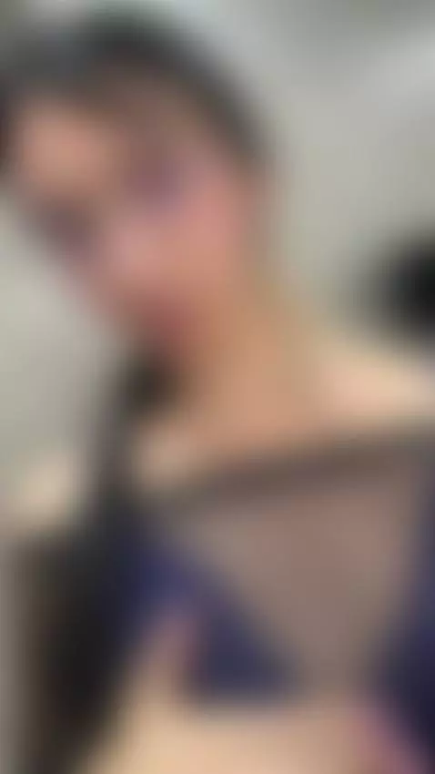 Every curve of mine holds a secret that I want to reveal to ... by krissjosh