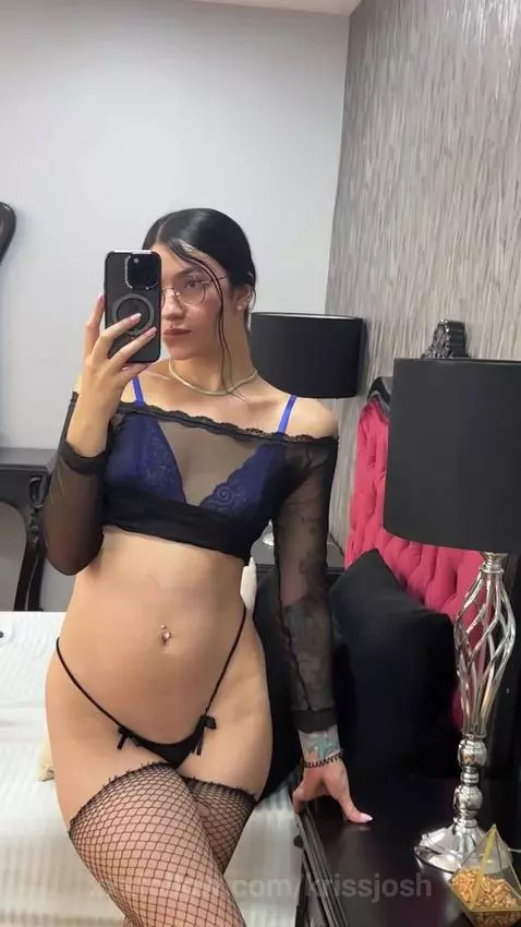 actractive by krissjosh