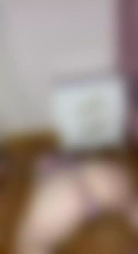 actractive by krissjosh