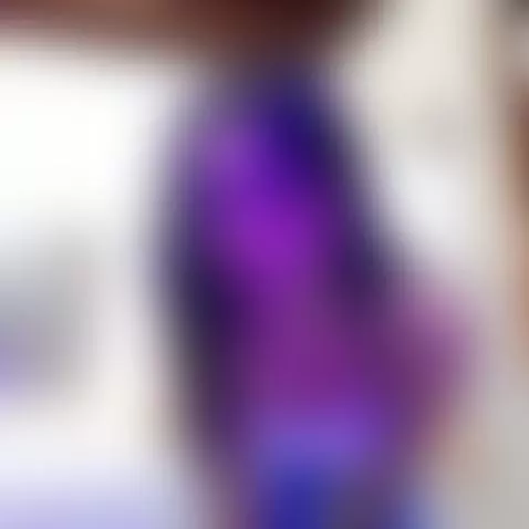 The Jean squeezes ... but your desire to see me without him,... by estefy-gomez09