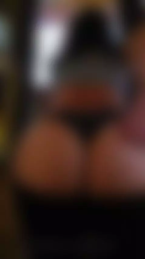 Quieres venir a jugar conmigo🍑? by edeelfa