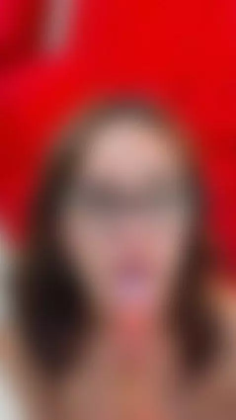 A good blowjob in this cold 🍆🥵💧 by alexawhiite