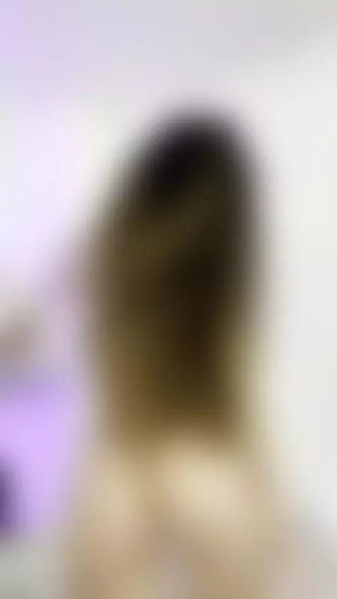 hey by ariianafranco