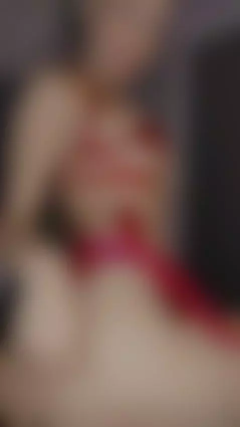 Arms that trap me in your desire 🤲💦 by melany77