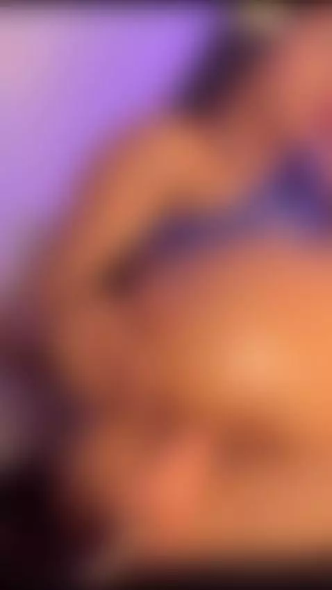 Caresses that ignite my skin like slow fire 🔥 by melany77