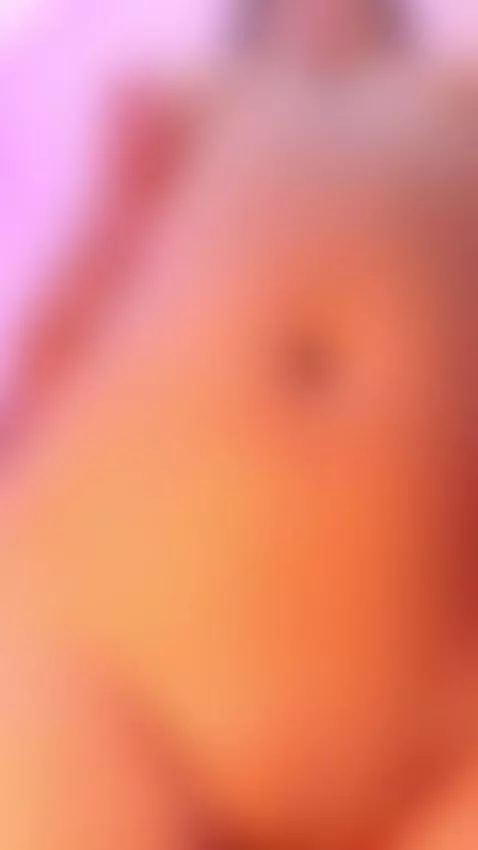 My domi makes me vibrate so much that I feel very horny let'... by thianagraay