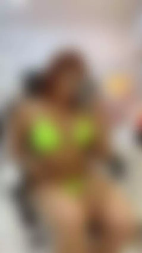 A very good girl  🤤😈 by kaylajoones