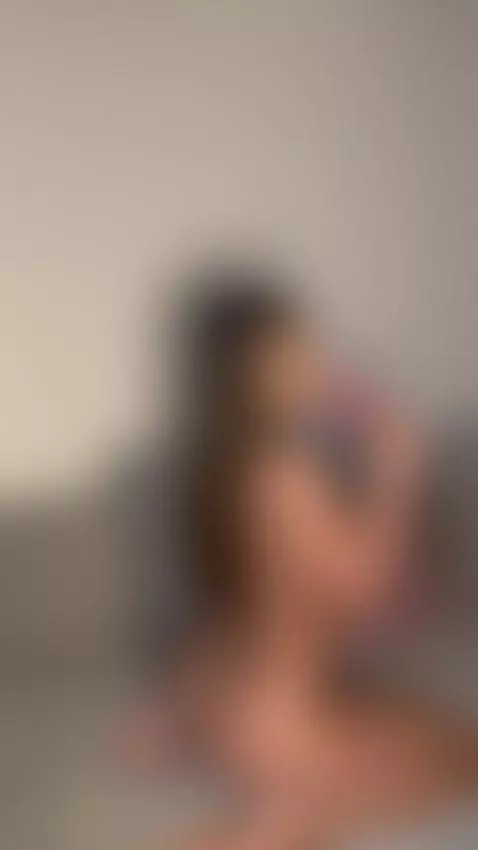 I'm shaking uncontrollably, click to see why by beatrixblu