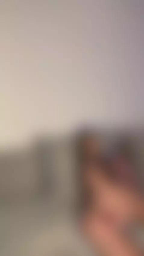 My legs are trembling, click to see the reason by beatrixblu