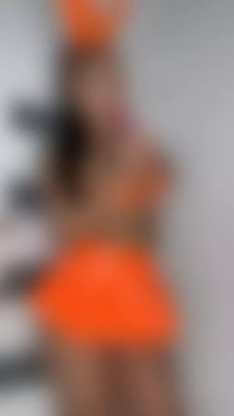 I'm shaking uncontrollably, click to see why by beatrixblu