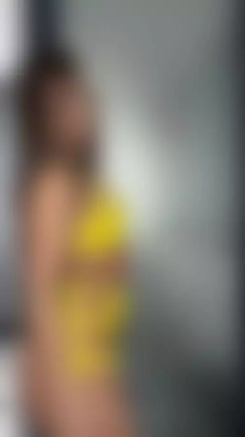 I can feel it stretching me, see how much I can handle by beatrixblu