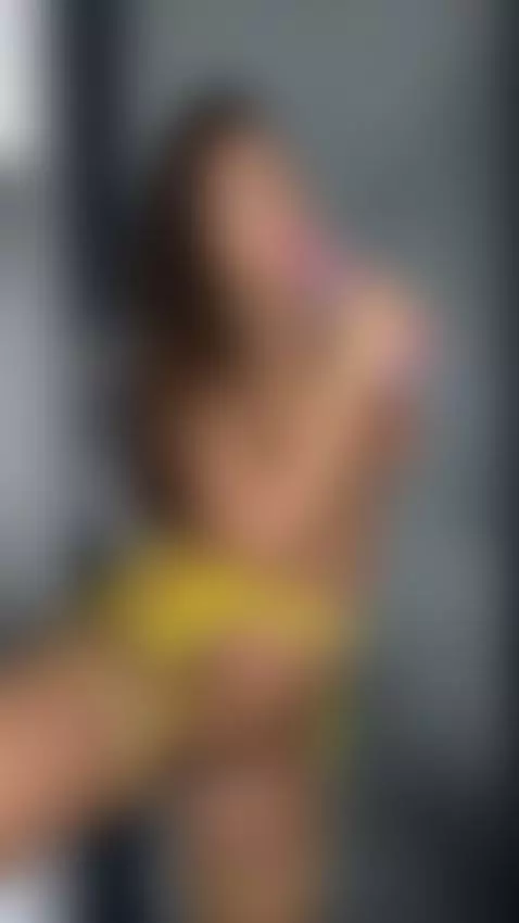 It's driving me insane, click to see why by beatrixblu