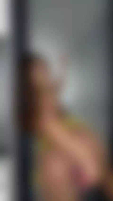 It's sliding in slowly, click to watch every second by beatrixblu