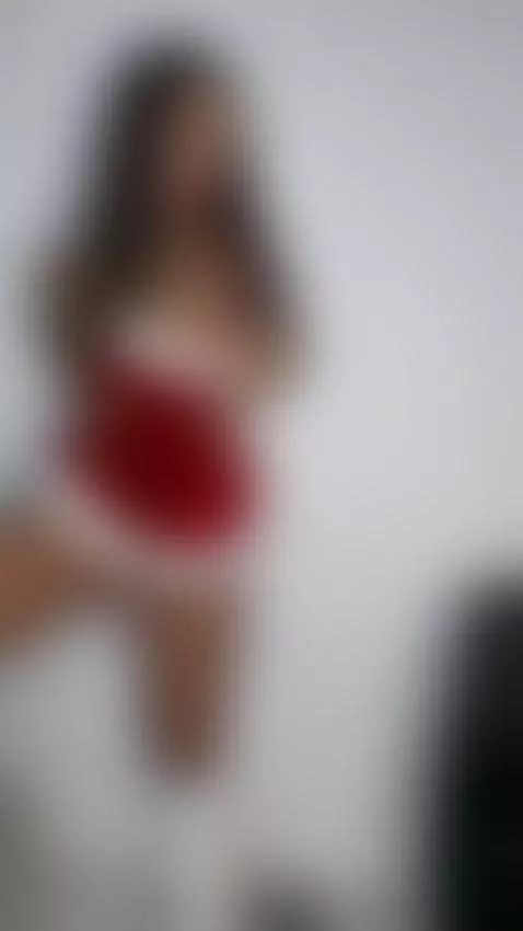 I can’t hold back anymore, click to see the moment it happen... by beatrixblu