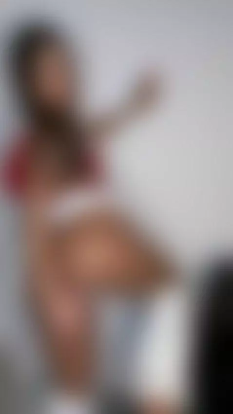 I’m dripping and moaning, click to see what happens next by beatrixblu