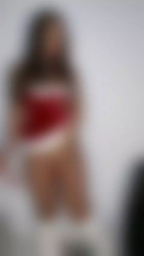 I'm moaning louder, click to watch it all by beatrixblu