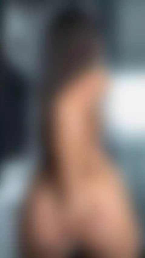 My body won't stop shaking, click to see why by beatrixblu