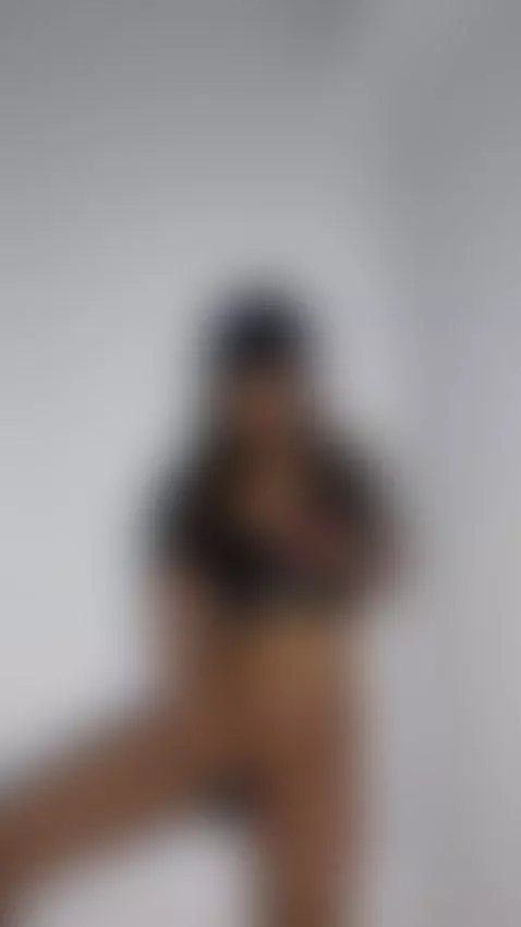 I'm moaning uncontrollably, click to watch why by beatrixblu