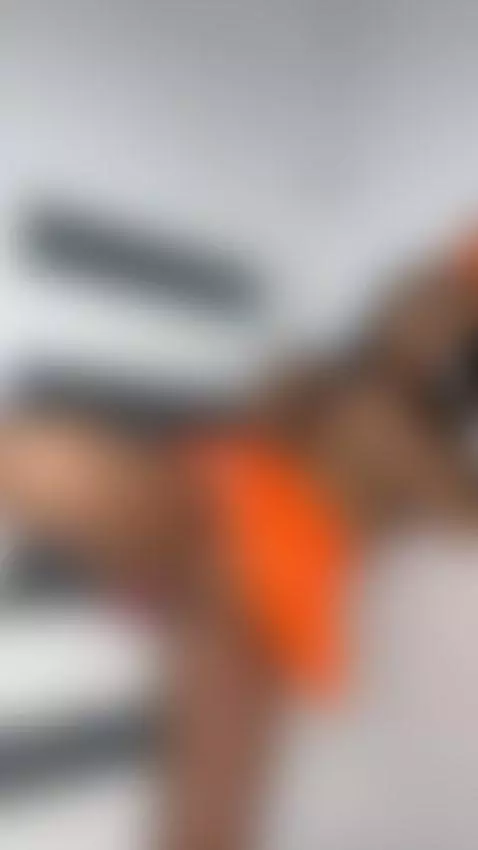 It's driving me wild, click to watch every move by beatrixblu