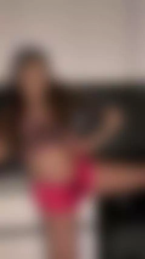 It's sliding deeper and deeper, click to watch closely by beatrixblu