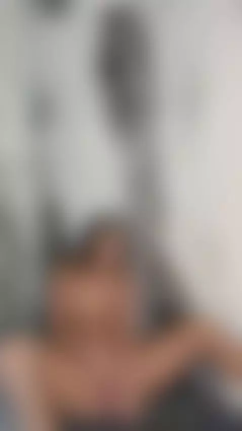 I’m waiting just for you… see me on my free OnlyFans now! 💋 by beatrixblu