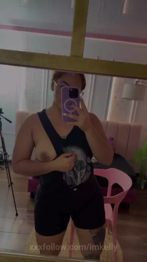 Me encantaria que me vieras follarme 💦👇🏻💙 by imkelly