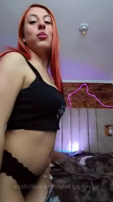 orange hair do you like love?  🧡 by alektra-bryce