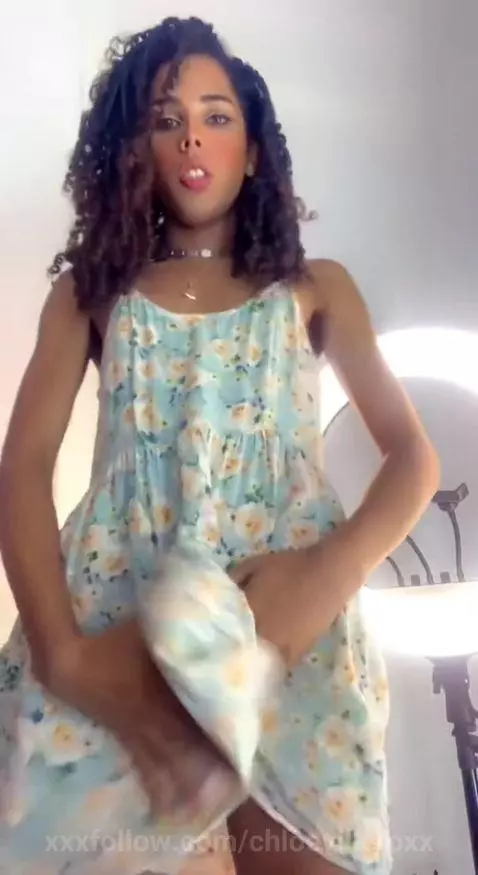 Your little curly  trans with a big cock🍆 by chloevilleroxx