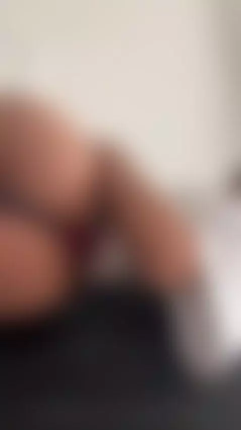 assflash, bigass, transgirl by chloevilleroxx