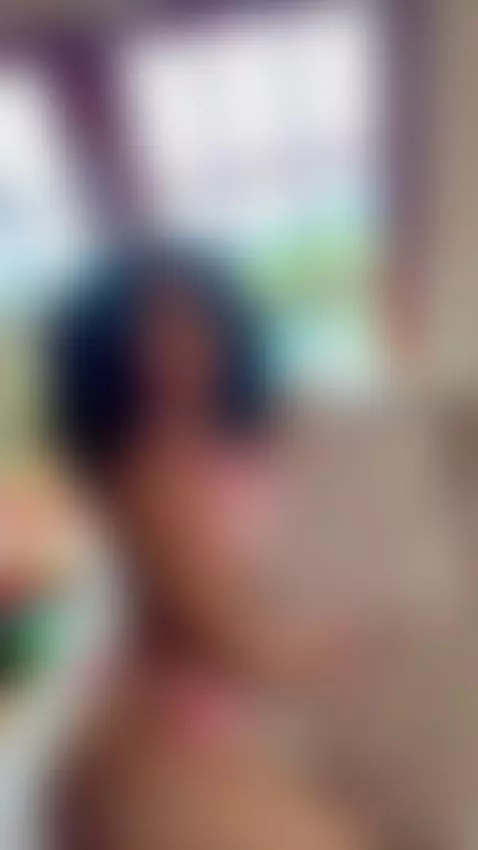 Twerk in bikini by chloevilleroxx