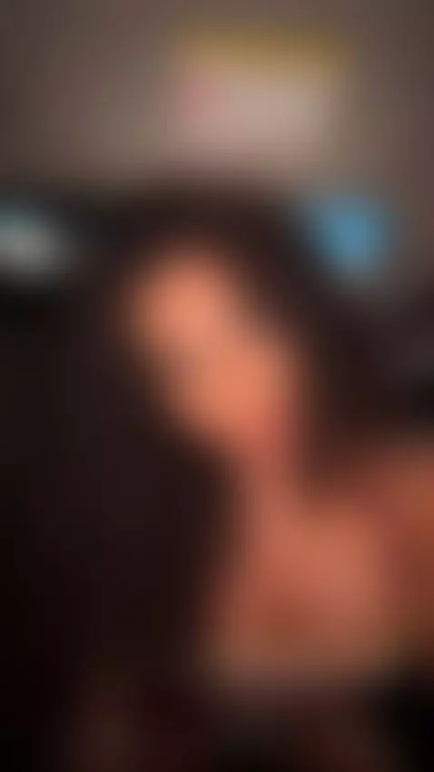 My tits in your face while you drive by chloevilleroxx