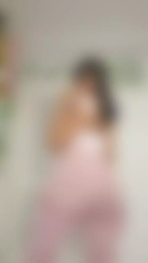 Part 2 

onlyfans.com/sofiabigasss/c11 by sophiafox04