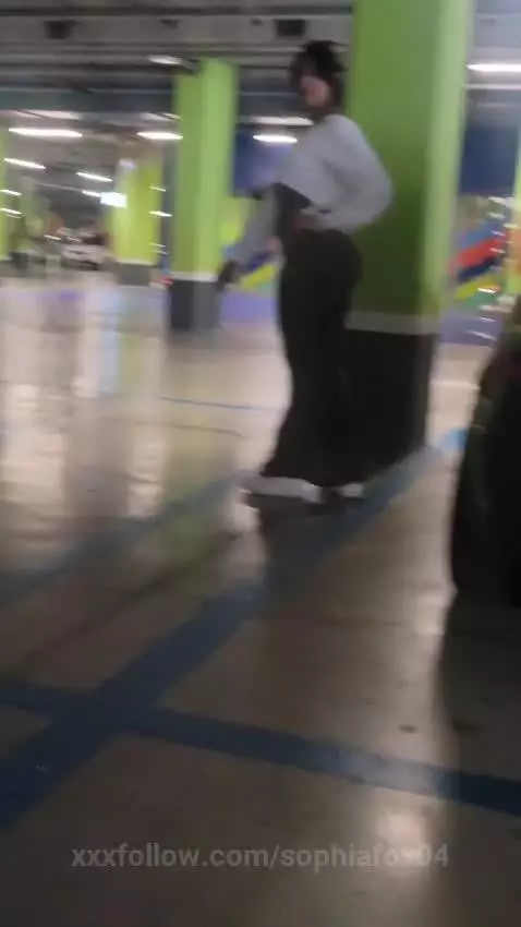 check my bio by sophiafox04