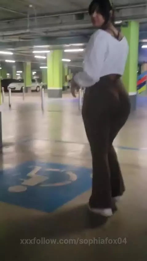 check my bio by sophiafox04