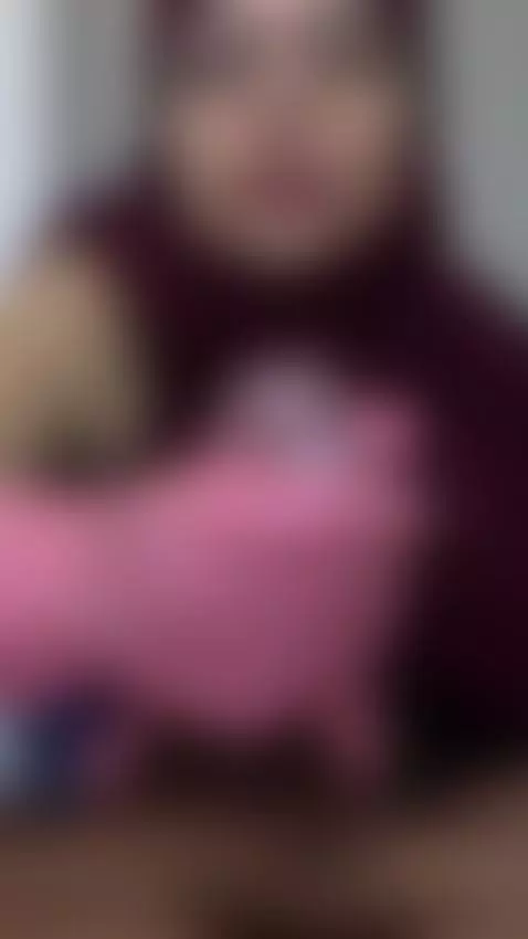 Arab Cleaning Lady Handjob ✊🏼🧼🫧 || FULL VIDEO ON MY PROFILE by mianiqab