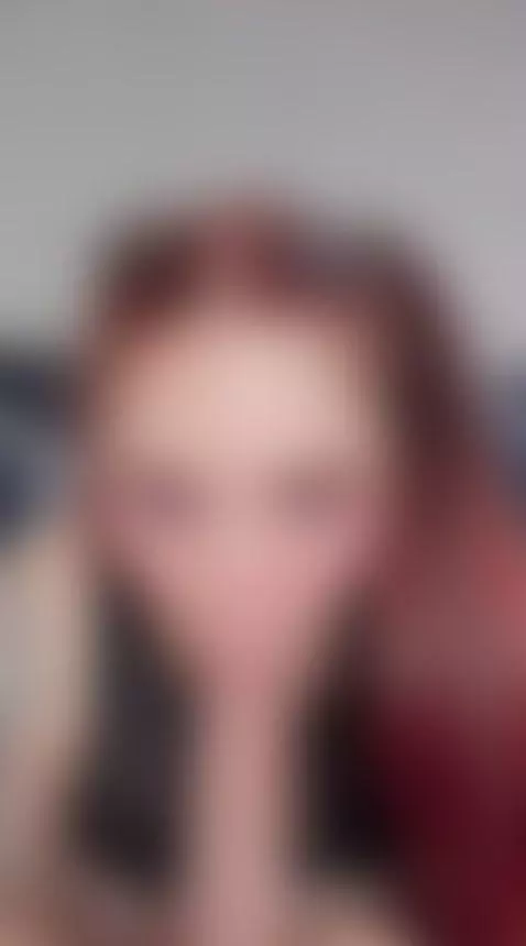 My throat is warm, my pussy is wetter by melissabloomm