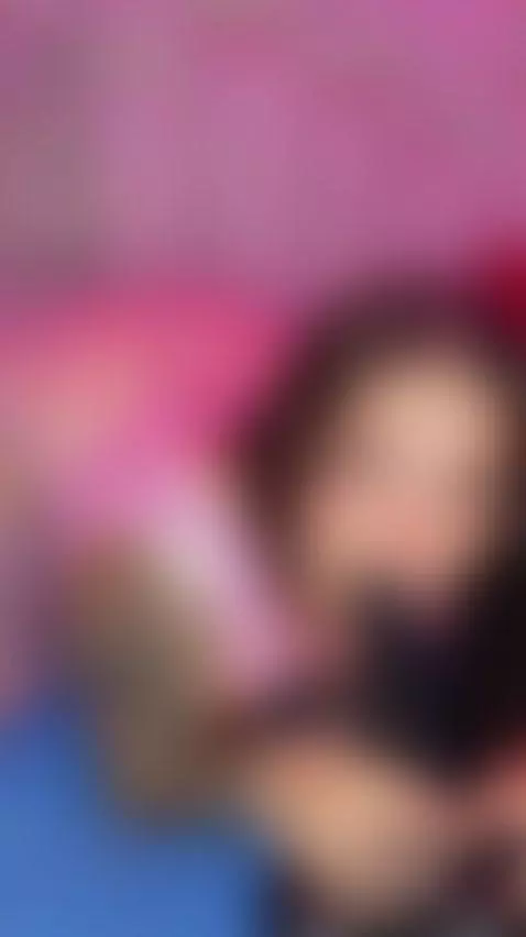 Every wink hides a secret… want me to tell you mine? 😉 by melissabloomm