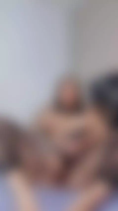 needysluts, lipsthatgrip, porn by melissabloomm