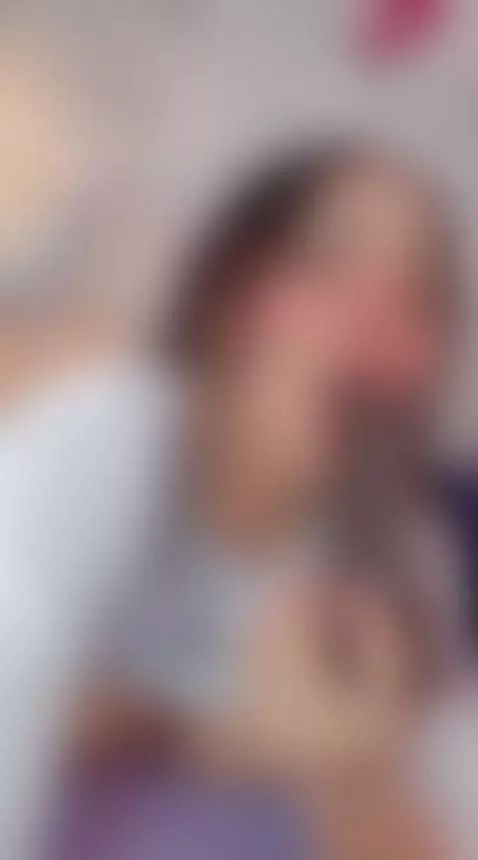 Just a tiny tease before the real show… are you ready to los... by melissabloomm