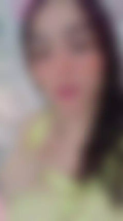 Live now by melissabloomm