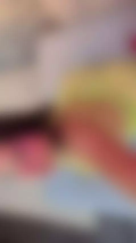 Live now!! by melissabloomm