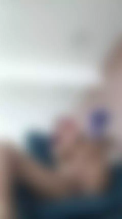 I'm in my room waiting for you to play by ambarsteel