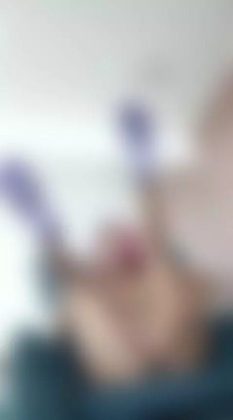 I'm in my room waiting for you to play by ambarsteel