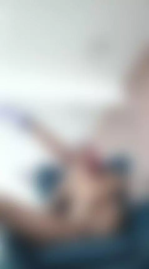 I'm in my room waiting for you to play by ambarsteel