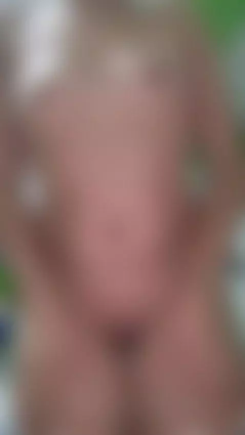 I'm dying to come to touch my pussy by venusmaven