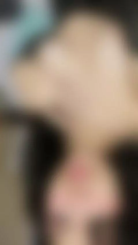 I wait for you in my room eager to play by midnightharpy